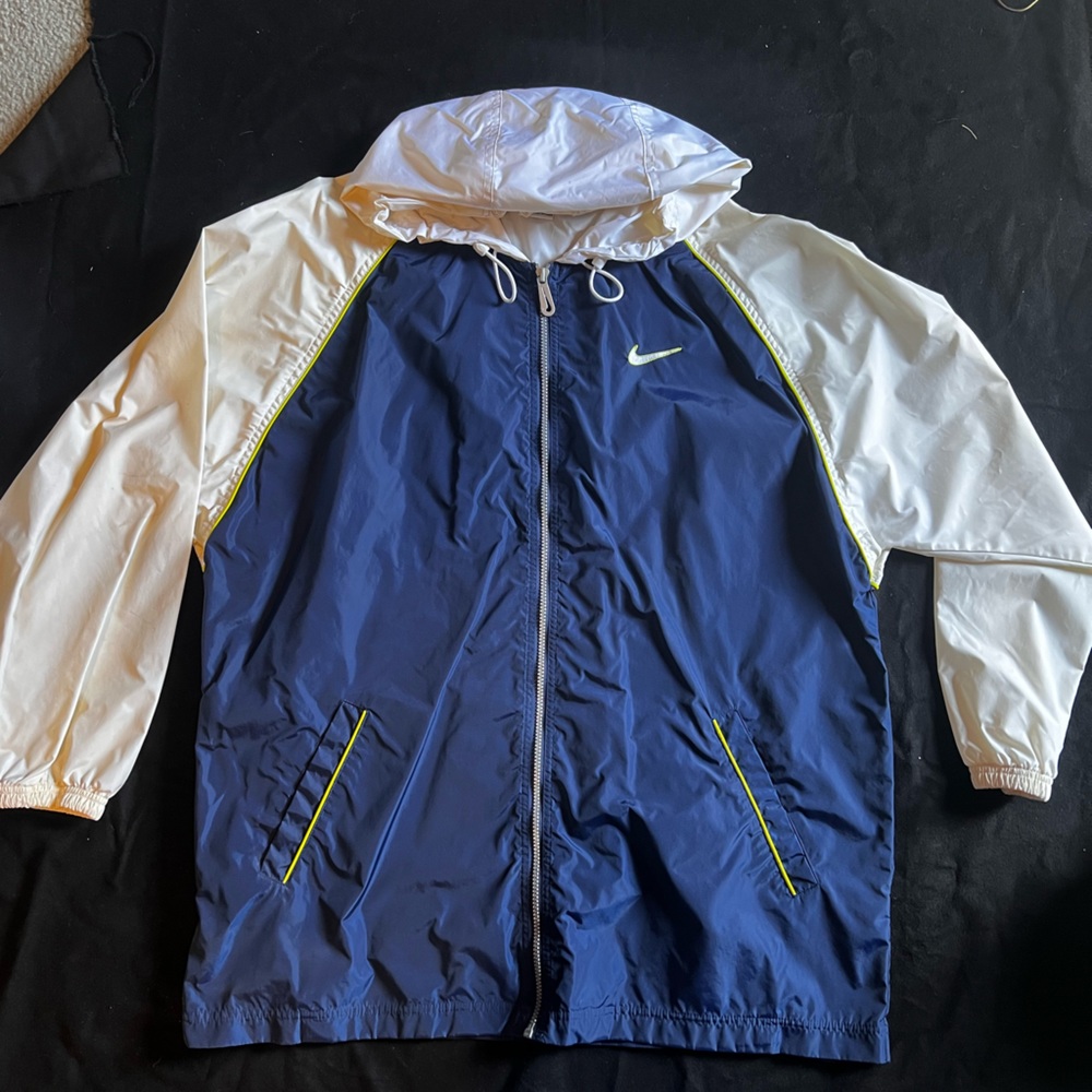 Old school Nike windbreaker. Size large